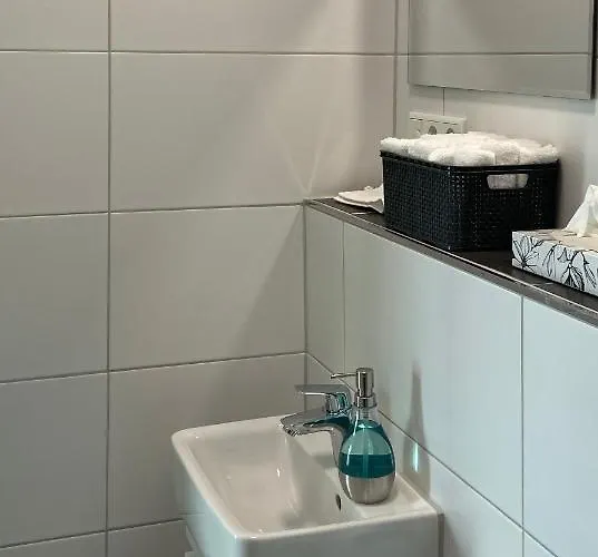 Modernes E25, 2-6 Pers Keine Monteure * Lichtenau (Westphalia)