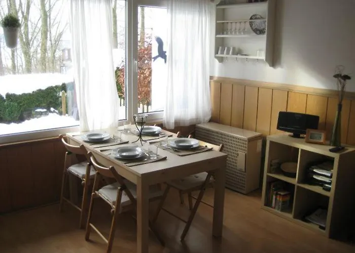 Modernes E25, 2-6 Pers Keine Monteure